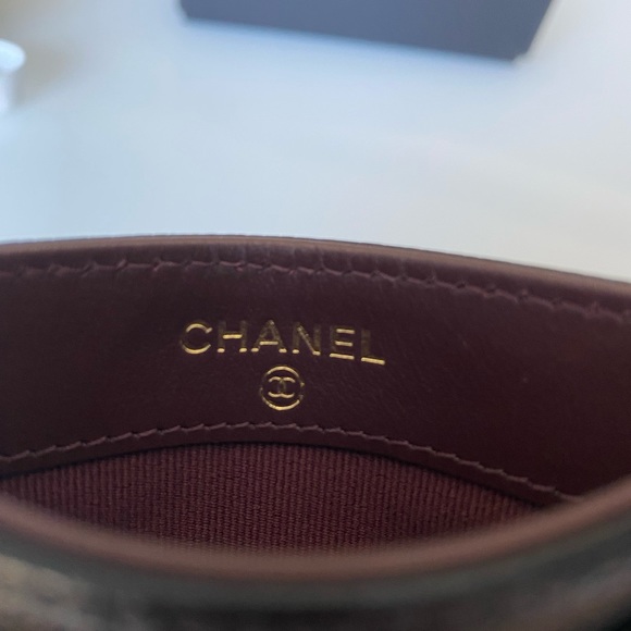 SOLD ❌ Chanel Classic Card Holder - Picture 6 of 8